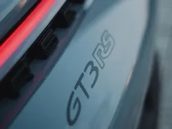 Grau Gebraucht 2024 Porsche 911 GT3 RS Coupé | 324.500 € (Superpreis)
