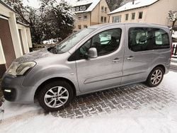 Grau Gebraucht 2015 Citroën Berlingo SELECTION Van / Kleinbus | 4.800 € (Guter Preis)