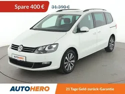 Weiß Gebraucht 2019 VW Sharan Comfortline Van / Kleinbus | 29.780 € (Fairer Preis)