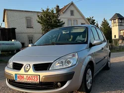Grau Gebraucht 2007 Renault Scénic II Van / Kleinbus | 1.999 € (Fairer Preis)