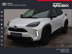 Weiß Gebraucht 2023 Toyota Yaris Cross Elegant SUV | 24.440 € (Fairer Preis)