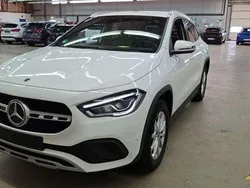 Weiß Gebraucht 2022 Mercedes GLA250 Style SUV | 30.980 € (Superpreis)