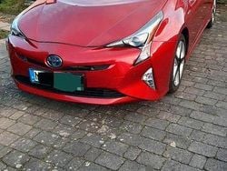 Rot Gebraucht 2016 Toyota Prius Executive Limousine | 13.900 € (Fairer Preis)