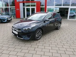 Zilinaschwarz met. (1k) Gebraucht 2023 Kia Ceed Sportswagon 2 Kombi | 29.900 € (Fairer Preis)