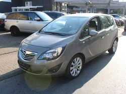 Braun Gebraucht 2012 Opel Meriva Innovation Van / Kleinbus | 3.999 € (Guter Preis)