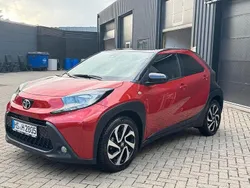 Rot Gebraucht 2023 Toyota Aygo Pulse Kleinwagen | 13.295 € (Fairer Preis)