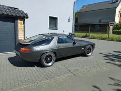 Grau Gebraucht 1989 Porsche 928 Coupé | 26.400 €