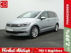 Silber Gebraucht 2024 VW Touran Highline Van / Kleinbus | 36.950 € (Fairer Preis)
