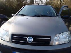 Gold Gebraucht 2006 Fiat Punto Active Kleinwagen | 1.800 € (Etwas zu teuer)