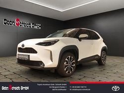 Schneeweiß Gebraucht 2022 Toyota Yaris Hybrid Connect Style | 22.979 € (Fairer Preis)