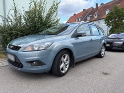 Blau Gebraucht 2010 Ford Focus Style Kombi | 2.490 € (Guter Preis)
