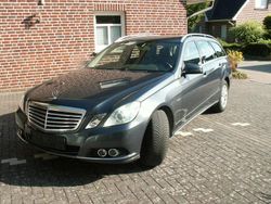 Grau Gebraucht 2010 Mercedes E220 Kombi | 6.600 € (Fairer Preis)