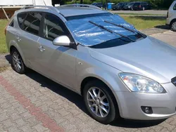 Silber Gebraucht 2008 Kia Ceed 2 Kombi | 2.150 € (Superpreis)