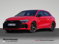 Rot Gebraucht 2024 Audi RS3 Sportback Ambiente Kleinwagen | 63.960 € (Fairer Preis)