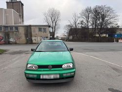 Grün Gebraucht 1995 VW Golf III Kleinwagen | 2.500 €