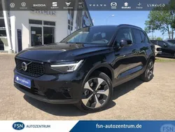 Schwarz Gebraucht 2024 Volvo XC40 Plus SUV | 37.956 € (Fairer Preis)