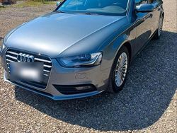 Grau Gebraucht 2012 Audi A4 Kombi | 9.500 € (Etwas zu teuer)