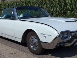 Weiß Gebraucht 1962 Ford Thunderbird Sport Cabrio | 22.000 €
