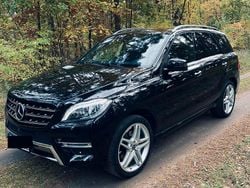 Schwarz Gebraucht 2015 Mercedes ML350 AMG line SUV | 23.999 € (Fairer Preis)