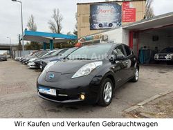 Schwarz Gebraucht 2016 Nissan Leaf Acenta Kleinwagen | 8.599 € (Teuer)