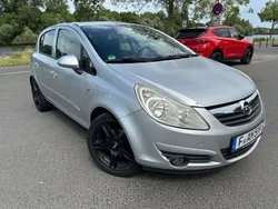 Silber Gebraucht 2007 Opel Corsa Catch Me Limousine | 1.900 € (Teuer)