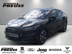 Schwarz Gebraucht 2022 Ford Mustang Mach-E Basis SUV | 34.590 € (Fairer Preis)