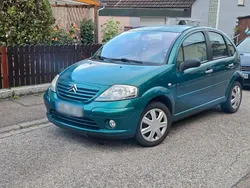 Grün Gebraucht 2003 Citroën C3 Kleinwagen | 1.250 €