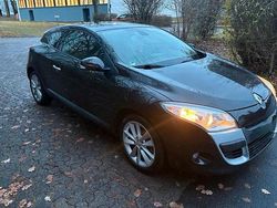 Schwarz Gebraucht 2010 Renault Mégane Coupé Coupé | 2.200 € (Superpreis)
