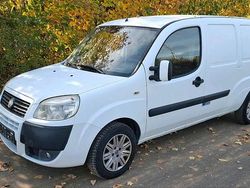 Weiß Gebraucht 2009 Fiat Doblò Van / Kleinbus | 3.200 € (Fairer Preis)