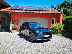 Schwarz Gebraucht 2025 Mini Cooper Kleinwagen | 27.400 €
