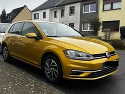 Gold Gebraucht 2017 VW Golf VII Sound Limousine | 14.700 € (Fairer Preis)