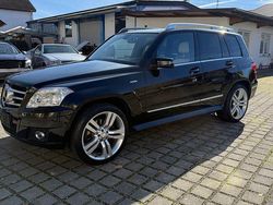 Schwarz Gebraucht 2009 Mercedes GLK350 Edition 1 SUV | 13.950 € (Fairer Preis)