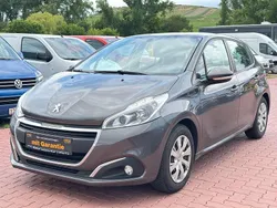 Lackierung platiniumgrau/meta Gebraucht 2018 Peugeot 208 Active Kleinwagen | 8.300 € (Fairer Preis)