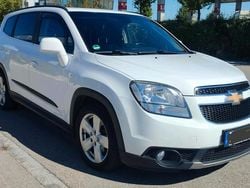 Weiß Gebraucht 2012 Chevrolet Orlando LTZ Van / Kleinbus | 5.199 € (Etwas zu teuer)