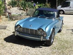 Blau Gebraucht 1965 Triumph TR4 Cabrio | 33.900 €