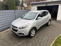 Silber Gebraucht 2013 Hyundai ix35 SUV | 8.400 € (Guter Preis)