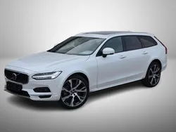 Crystal white / metallic Gebraucht 2023 Volvo V90 CC Ultimate Kombi | 62.880 € (Teuer)