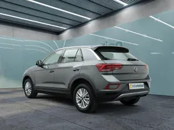Grau Gebraucht 2024 VW T-Roc SUV | 25.999 € (Guter Preis)