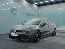 Grau Gebraucht 2024 VW Golf VIII Kleinwagen | 39.849 € (Guter Preis)