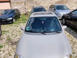 Grau Gebraucht 1997 Opel Corsa Limousine | 300 €
