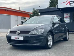Grau Gebraucht 2013 VW Golf VII Comfortline Limousine | 5.499 € (Fairer Preis)