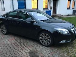Schwarz Gebraucht 2010 Opel Insignia Limousine | 8.800 € (Teuer)