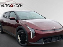 Rot Neu 2025 Kia EV4 Kleinwagen | 43.888 € (Guter Preis)