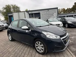 Grau Gebraucht 2019 Peugeot 208 Kleinwagen | 8.499 € (Guter Preis)