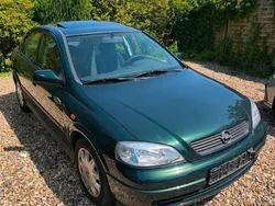 Grün Gebraucht 1998 Opel Astra Limousine | 800 € (Superpreis)