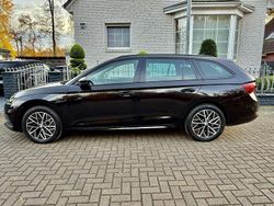 Schwarz Gebraucht 2020 Skoda Octavia Kombi | 14.000 € (Guter Preis)