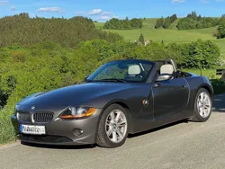 Grau Gebraucht 2003 BMW Z4 Sport Line Cabrio | 11.490 € (Fairer Preis)