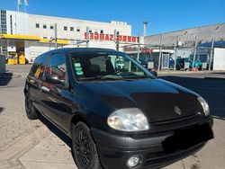 Schwarz Gebraucht 2001 Renault Clio Coupé | 1.000 €