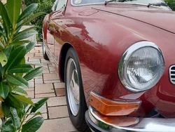 Rot Gebraucht 1971 VW Karmann Ghia Karmann Coupé | 19.600 €
