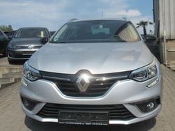 Silber Gebraucht 2020 Renault Mégane GrandTour LIMITED Kombi | 13.490 € (Guter Preis)